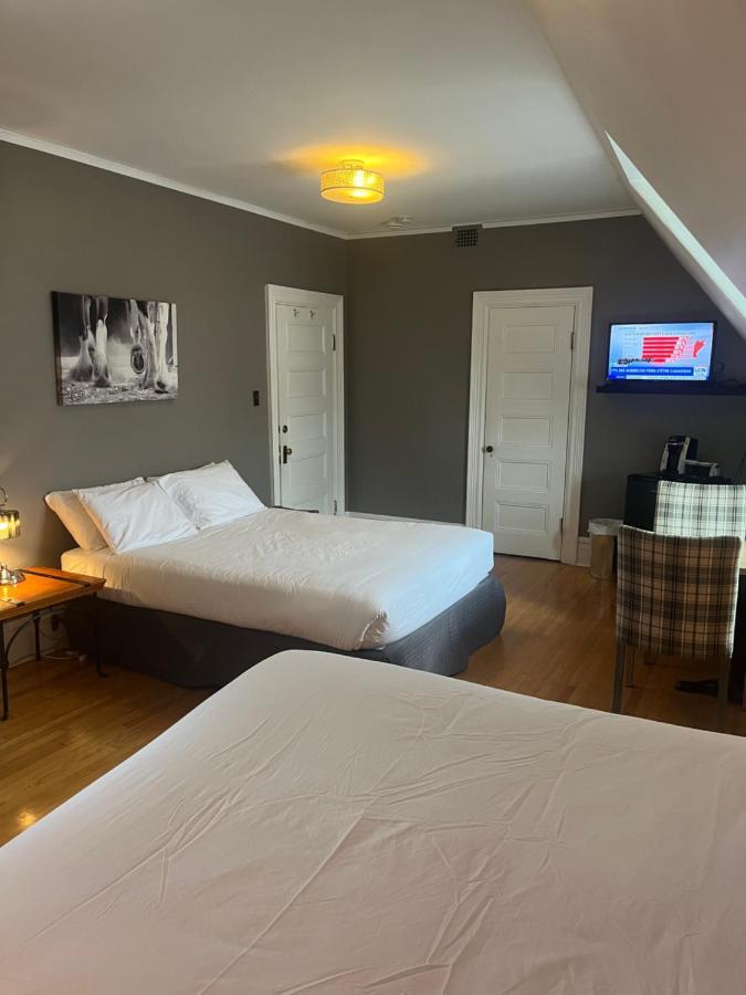 Bed and Breakfast Le Grisons à Ville de Québec Extérieur photo