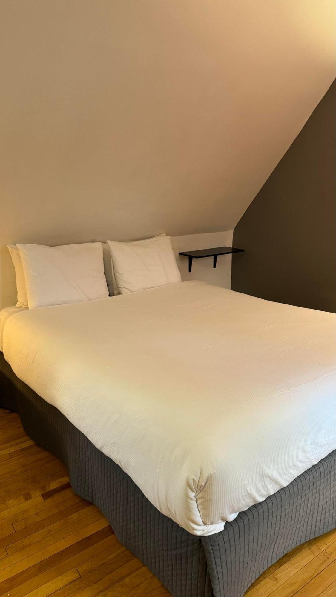 Bed and Breakfast Le Grisons à Ville de Québec Extérieur photo